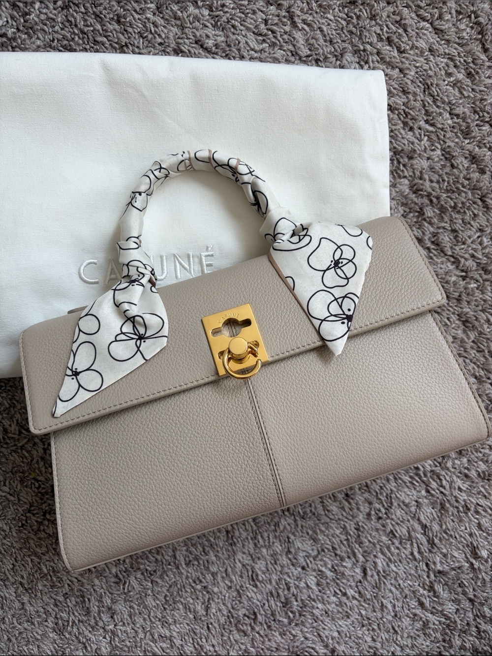 Cafune Taupe Stance Medium bag